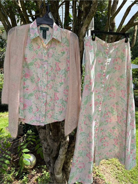 Lauren Ralph Lauren Dresses & Skirts - Ralph Lauren floral linen skirt and top, up for grabs!